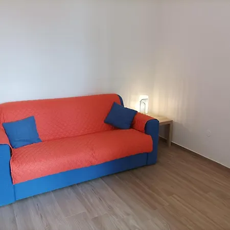 La Rosa Sul Porto مارينا دي كاميروتا